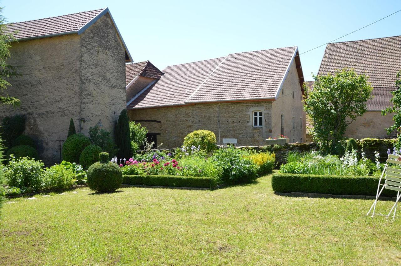 La Ferme Aux Glycines 호텔 Aillevans 외부 사진